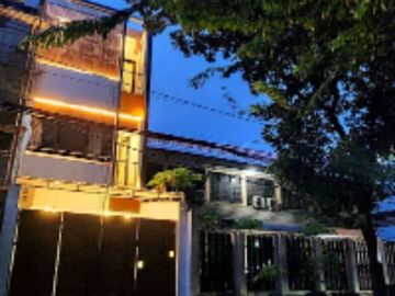 Rumah Kos-kosan 24 Kamar Full Furnish di kawasan Tanjung Duren 7,9 M nego sampaui deal
