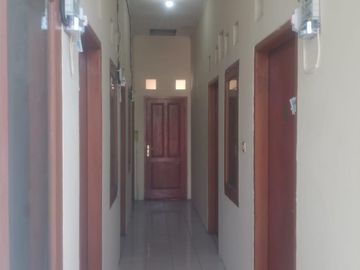 Rumah bagus ada kamar Kos dekat kawasan Kampus Binus Kemanggisan Jak-Bar hanya 15 M nego