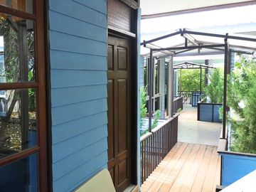Showroom for sale on the main road, land size 1-2-38.00 rai, Wang Thong, Phitsanulok