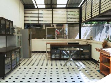 Showroom for sale on the main road, land size 1-2-38.00 rai, Wang Thong, Phitsanulok
