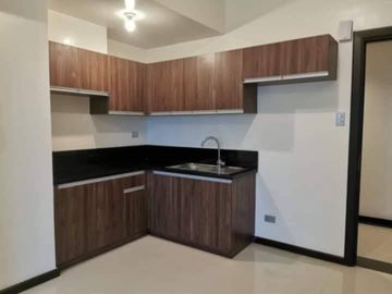 The Radiance Manila Bay Condo for Sale in Pasay Near MOA Malate Airport