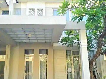 Dijual Rumah Grand Pakuwon Brisbane Tandes Surabaya Include Full Furnish