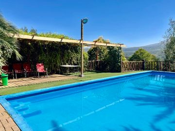 Venta de Amplio Terreno con Casa Amoblada en Chacayes, Machalí. Región de O’Higgins.