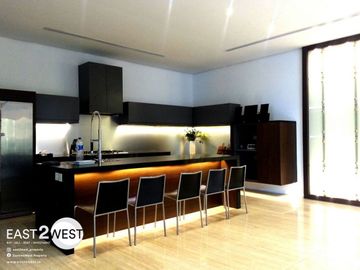 Dijual Rumah Jalan Taman Kencana Permai Pondok Indah Jakarta Selatan Unit Brand New Tropical Modern Mewah Bagus Strategis