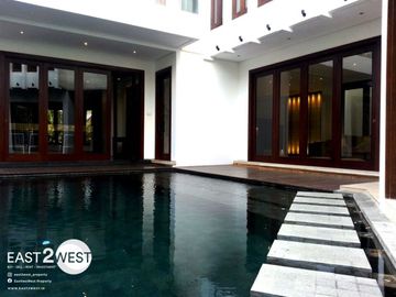 Dijual Rumah Jalan Taman Kencana Permai Pondok Indah Jakarta Selatan Unit Brand New Tropical Modern Mewah Bagus Strategis