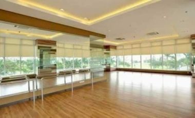 LEASE TO OWN Condo For Sale The Trion Towers Rent to own in BGC walking distance to SM aura