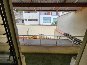 Vendo Excelente Casa en Venta Para Remodelar Miraflores