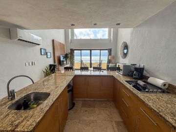 Hermoso Penthouse en venta frente a la playa