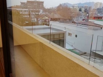 VENDO  Maravilloso dep estilo y calidad superior de  1D 1B con estacionamiento y bodega