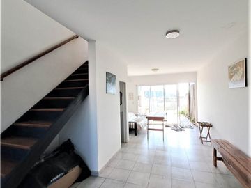 DUPLEX EN ROLDÁN DOS DORMITORIOS DOS BAÑOS VISTA AL LAGO. TIERRA DE SUEÑOS 3