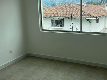 Vendo casa de 4 dormitorios, conjunto privado, San Rafael