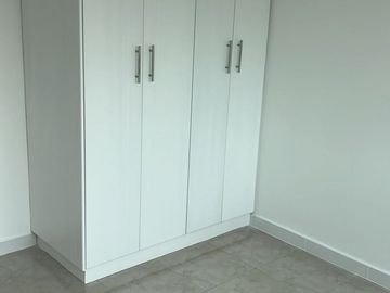 Vendo casa de 4 dormitorios, conjunto privado, San Rafael
