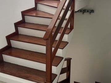Vendo casa de 4 dormitorios, conjunto privado, San Rafael
