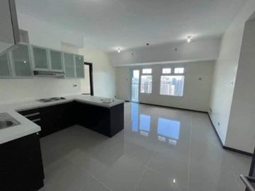 1 Bedroom Investment Condo in BGC The Trion Towers By RLC Residences Near SM Aura