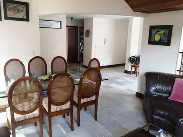 APARTAMENTO EN VENTA EN ROSALES (DÚPLEX + TERRAZAS)