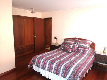 APARTAMENTO EN VENTA EN ROSALES (DÚPLEX + TERRAZAS)
