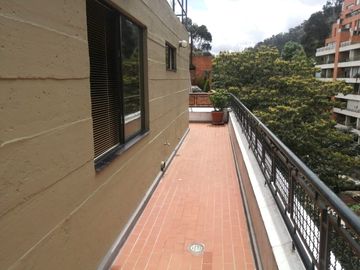 APARTAMENTO EN VENTA EN ROSALES (DÚPLEX + TERRAZAS)