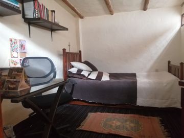 CASA CAMPESTRE EN ARRIENDO EN TABIO