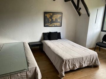 CASA CAMPESTRE EN ARRIENDO EN CAJICÁ