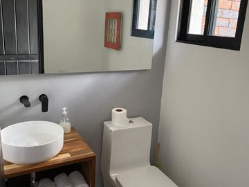 CASA CAMPESTRE EN ARRIENDO EN CAJICÁ