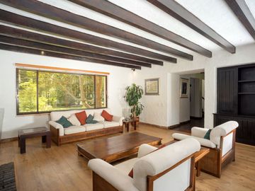 CASA CAMPESTRE EN ARRIENDO EN CAJICÁ