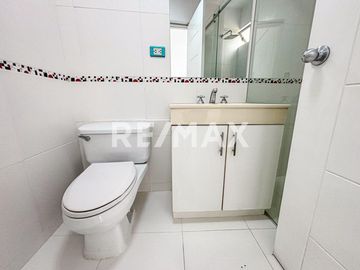 Departamento en Alquiler 3er piso - RENOVADO