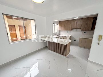 Departamento en Alquiler 3er piso - RENOVADO