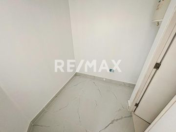 Departamento en Alquiler 3er piso - RENOVADO