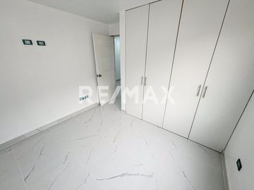 Departamento en Alquiler 3er piso - RENOVADO