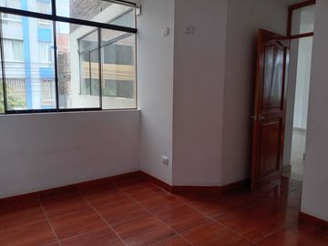 Venta Departamento 2do Piso San Isidro (lnunez)