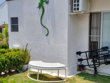 CASA CAMPESTRE EN VENTA EN GIRARDOT