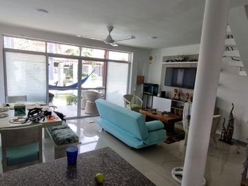 CASA CAMPESTRE EN VENTA EN GIRARDOT