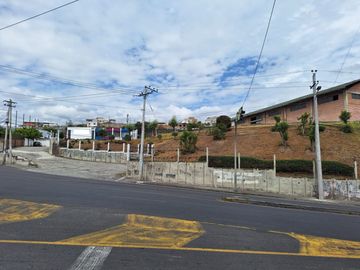 VENTA BODEGA COMERCIAL EN AMBATO, SECTOR CIUDADELA INGAHURCO