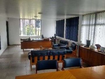 VENTA BODEGA COMERCIAL EN AMBATO, SECTOR CIUDADELA INGAHURCO