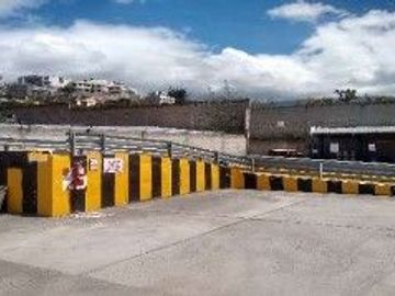 VENTA BODEGA COMERCIAL EN AMBATO, SECTOR CIUDADELA INGAHURCO