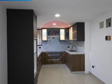 CASA EN VENTA EN EL CENTRO DE LA CIUDAD DE IBARRA