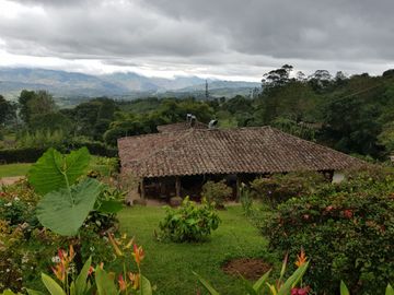 VENTA DE FINCA EN EL KM 23 VIA AL MAR  ID 263