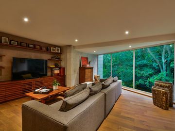 Hermosa casa recien remodelada en Vista Hermosa
