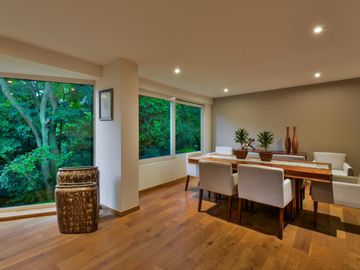 Hermosa casa recien remodelada en Vista Hermosa