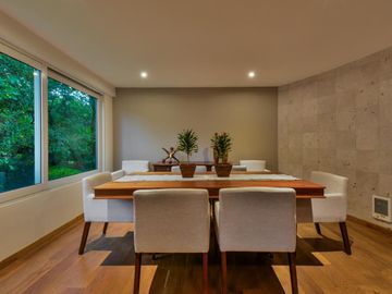 Hermosa casa recien remodelada en Vista Hermosa