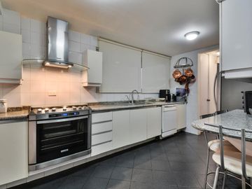 Hermosa casa recien remodelada en Vista Hermosa