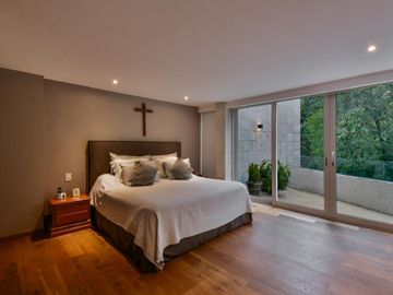 Hermosa casa recien remodelada en Vista Hermosa