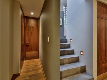 Hermosa casa recien remodelada en Vista Hermosa