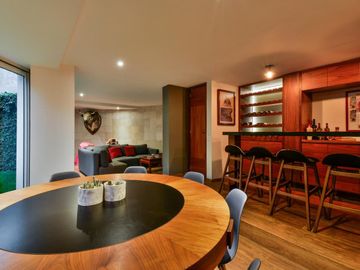 Hermosa casa recien remodelada en Vista Hermosa