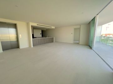 Departamento en SLS Hotel & Residence, Puerto Cancun, Cancun