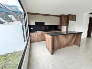 Hermosas casas de 3 habitaciones a 4 minutos del colegio Borja