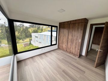 Hermosas casas de 3 habitaciones a 4 minutos del colegio Borja