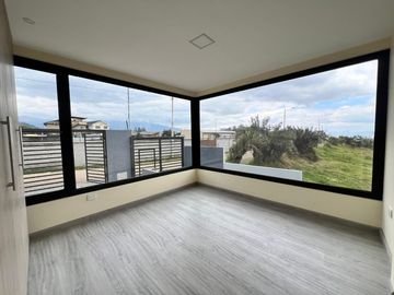 Hermosas casas de 3 habitaciones a 4 minutos del colegio Borja
