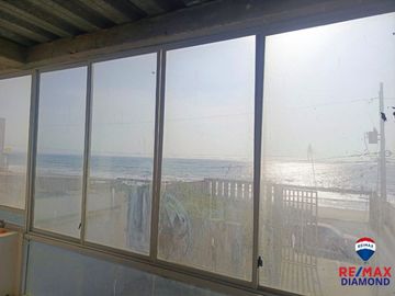 casa frente al mar de venta portoviejo crucita H/M