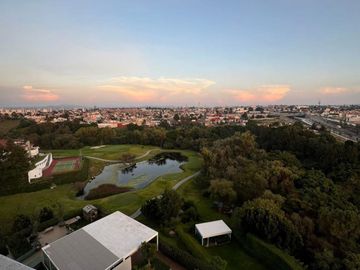 PENTHOUSE AMUEBLADO Y DECORADO EN VENTA EN LA VISTA COUNTRY CLUB